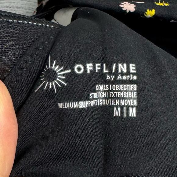 Offline By Aerie Goals True Black Floral Plunge Sports Bra Size Medium - Picture 8 of 13